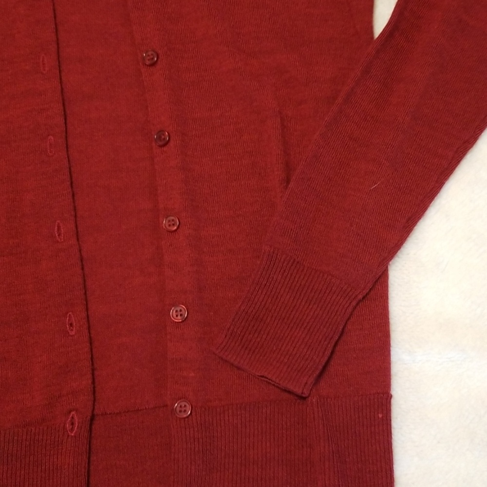 Cardigan - Picture 3 of 7